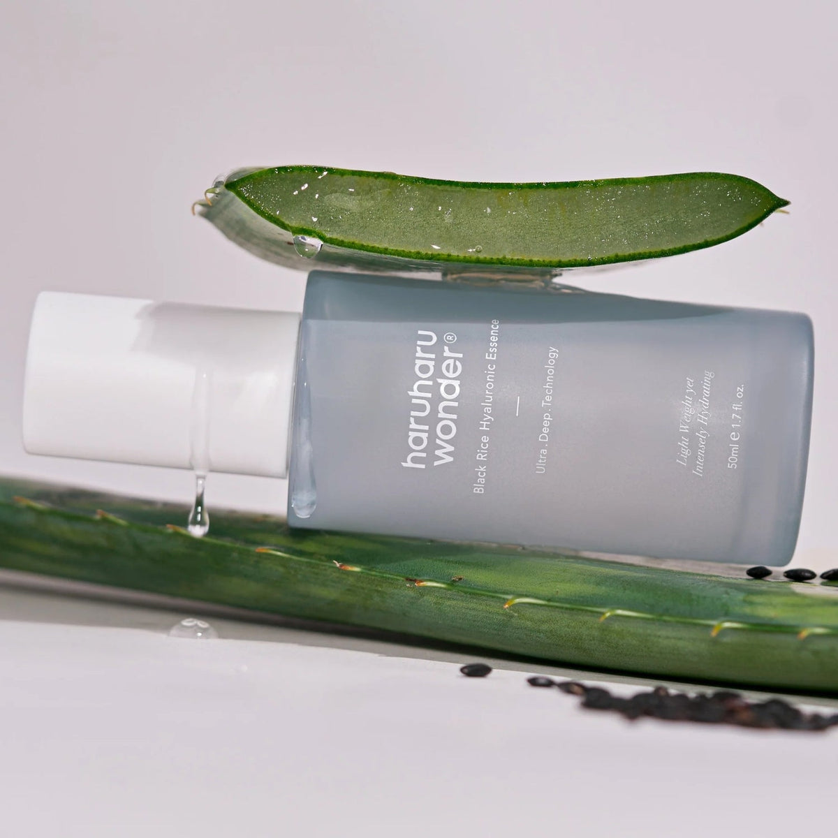 Haruharu WonderHaruharu Wonder Black Rice Hyaluronic Essence 50MLSkinShop