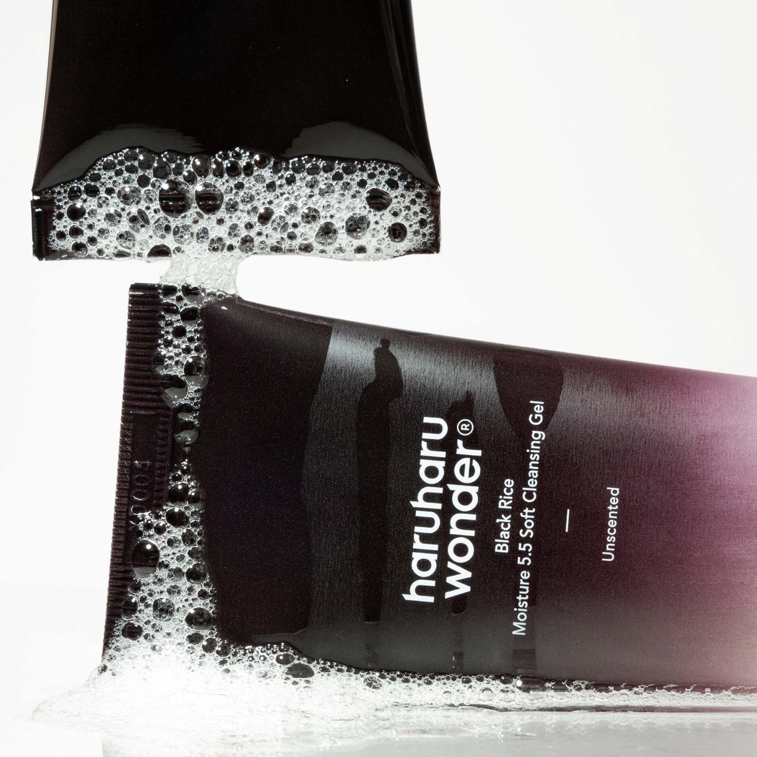 Haruharu Wonder Black Rice 5.5 Soft Cleansing Gel 100ml