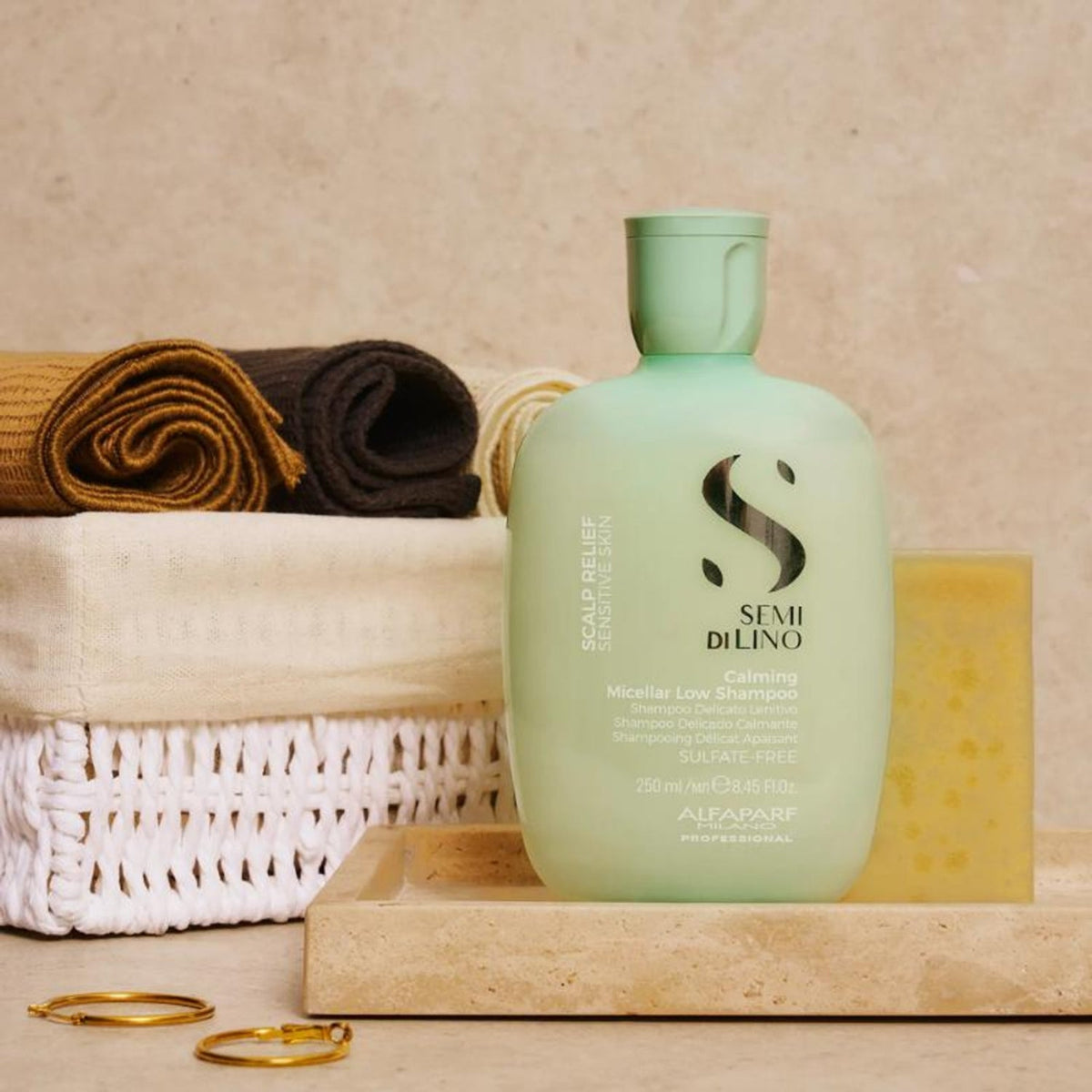 AlfaparfAlfaparf Semi Di Lino Scalp Relief Calming Micellar Low Shampoo 250mlSkinShop