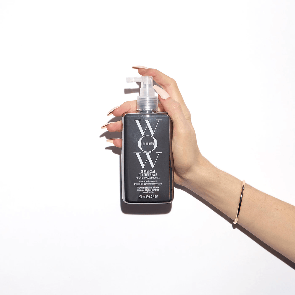 Is Color WOW Dream Coat anti-frizz treatment a miracle product? We tried it
